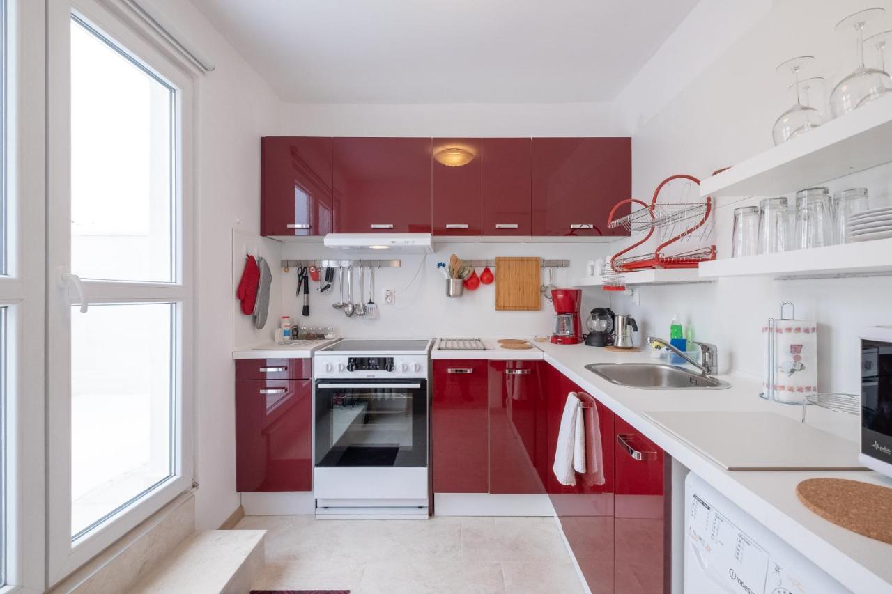 Apartament Lz Spacious One Bedroom In Centre By Flat Mаnager
